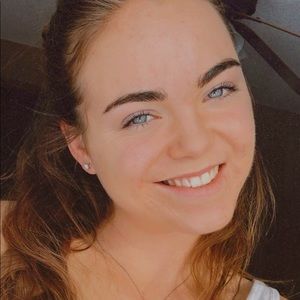 Meet your Posher, Lizzy